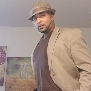 Meet your Posher, Jay